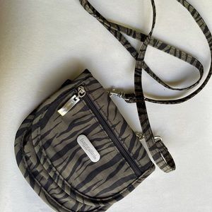 Baggallini tiger stripe crossbody bag